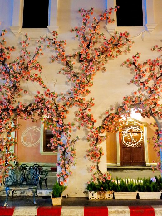 Real photo of Aungku Phuket Café in Old Town